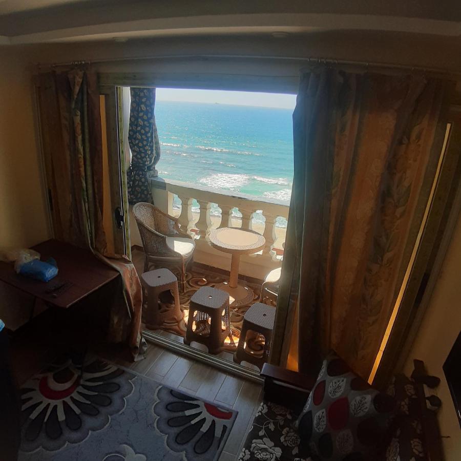 Panorama Apartment With A Charming Sea And Swimming Pool View Near Alexandria With Free Wifi شقة باطلالة ساحرة على البحر وحمام السباحة Exterior foto