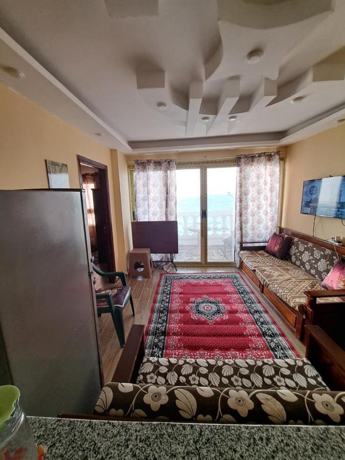 Panorama Apartment With A Charming Sea And Swimming Pool View Near Alexandria With Free Wifi شقة باطلالة ساحرة على البحر وحمام السباحة Exterior foto