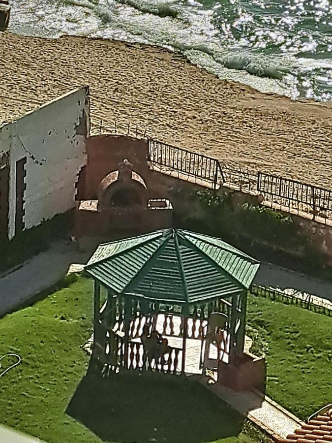 Panorama Apartment With A Charming Sea And Swimming Pool View Near Alexandria With Free Wifi شقة باطلالة ساحرة على البحر وحمام السباحة Exterior foto